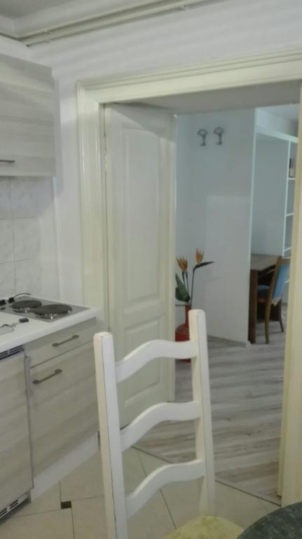 Apartments Olivia พูลา ภายนอก รูปภาพ